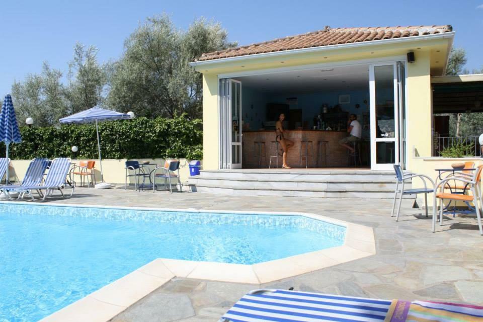 Yénion Ilios Hotel & Villas المظهر الخارجي الصورة
